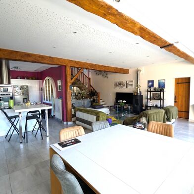 Maison 8 pièces 880000 €