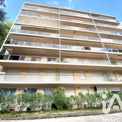 Appartement 3 pièces 430200 €