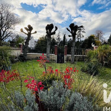 Maison 5 pièces 325000 €