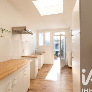 Maison 4 pièces 860 €