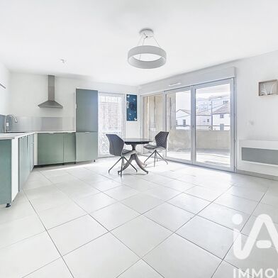 Appartement 2 pièces 163000 €