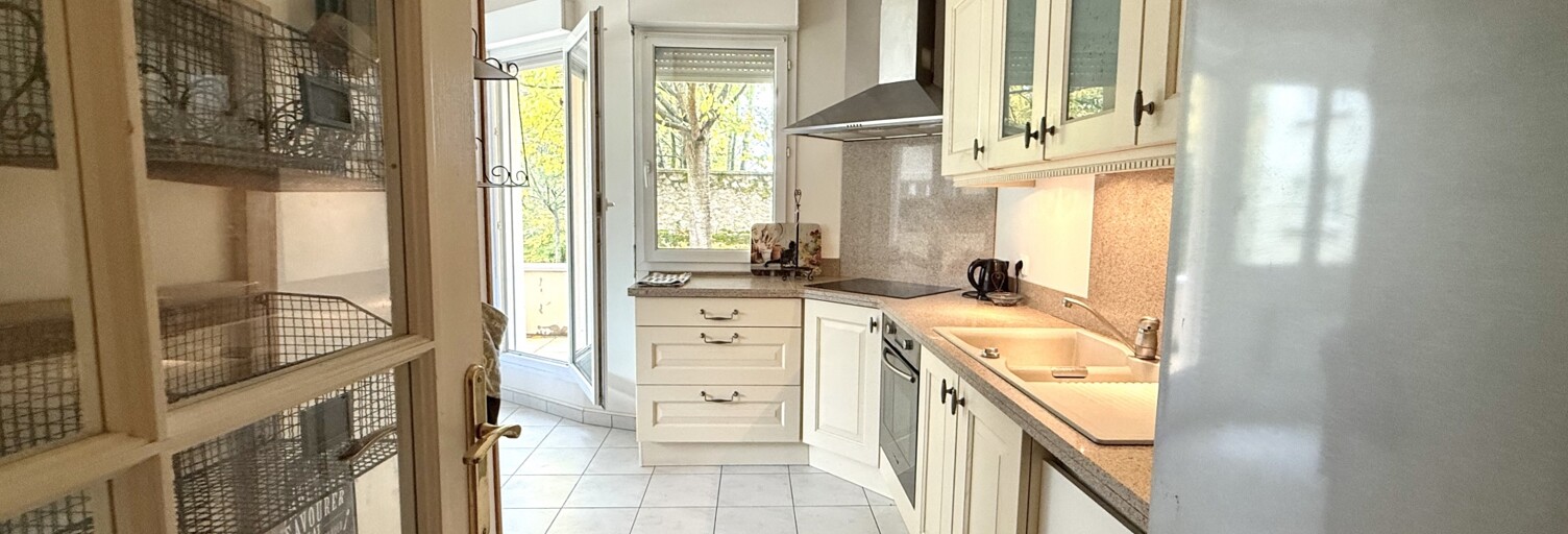 Appartement 3 Pièces 65 m² à vendre à Combs-la-Ville (77380)