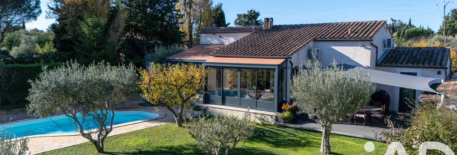 Maison 5 Pièces 157 m² à vendre à Rochefort-du-Gard (30650)