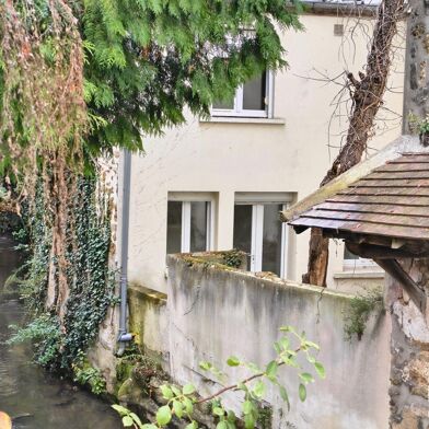 Appartement 2 pièces 127330 €