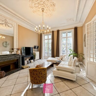 Appartement 3 pièces 318000 €