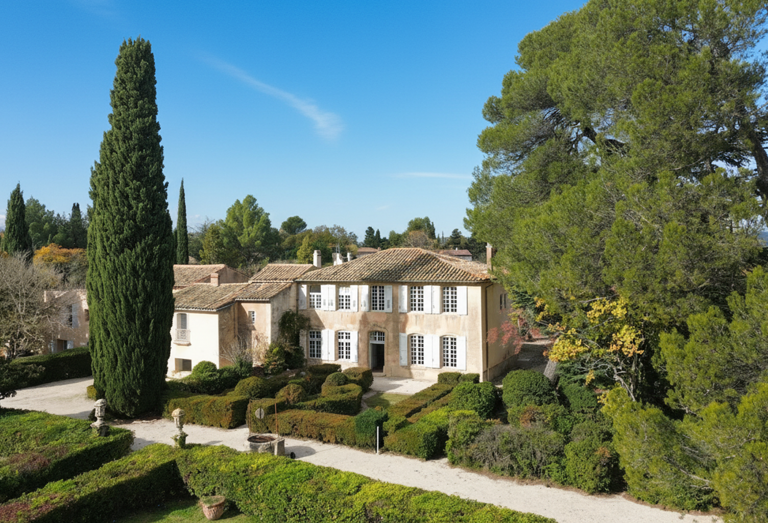 AIX EN PROVENCE - PROCHE CENTRE VILLE - BASTIDE 18EME - 400 M2- ANNEXE 150 M2 -PISCINE - PARC 2HA — photo 1