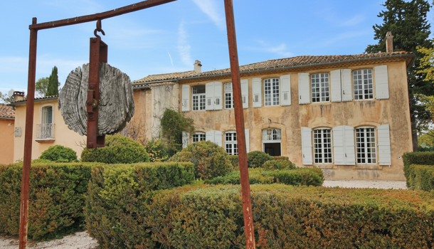 Villa / Maison 10 pièces  à vendre Aix-en-Provence 13100