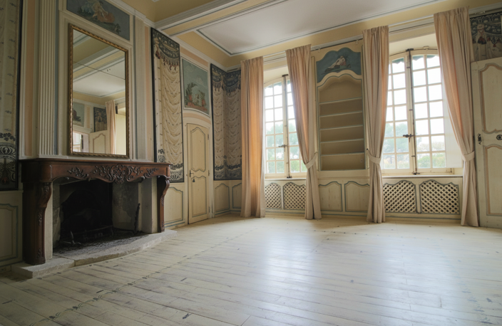 AIX EN PROVENCE - PROCHE CENTRE VILLE - BASTIDE 18EME - 400 M2- ANNEXE 150 M2 -PISCINE - PARC 2HA — photo 4