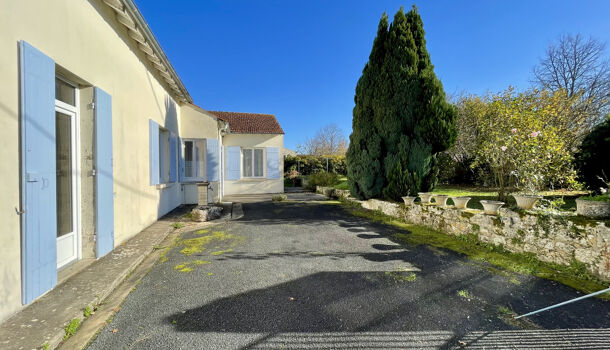 Villa / Maison 4 pièces  à vendre Saint-Savinien 17350