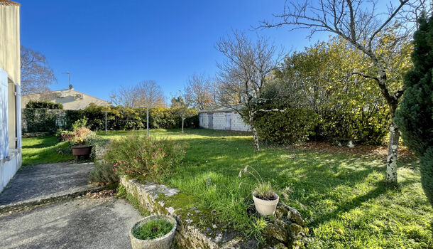 Villa / Maison 4 pièces  à vendre Saint-Savinien 17350