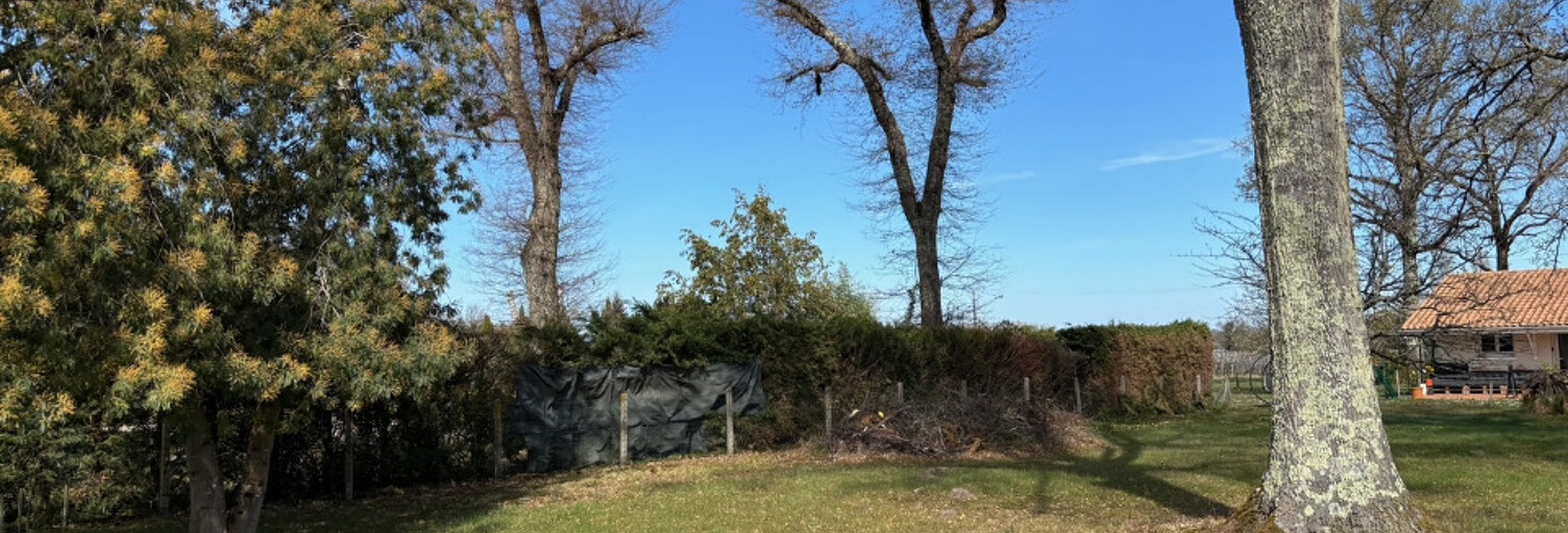 Terrain  510 m² à vendre à Saint-Estèphe (33180)