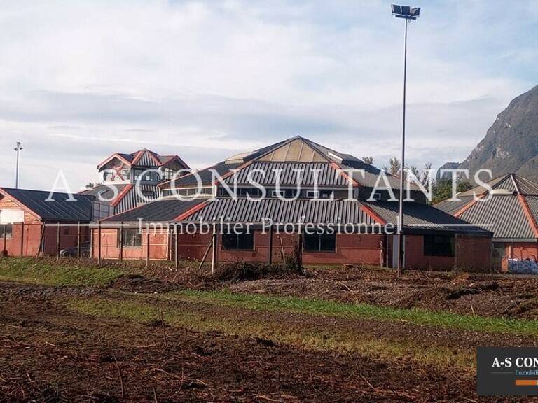 LOCAL COMMERCIAL/PRO A LOUER — photo 1