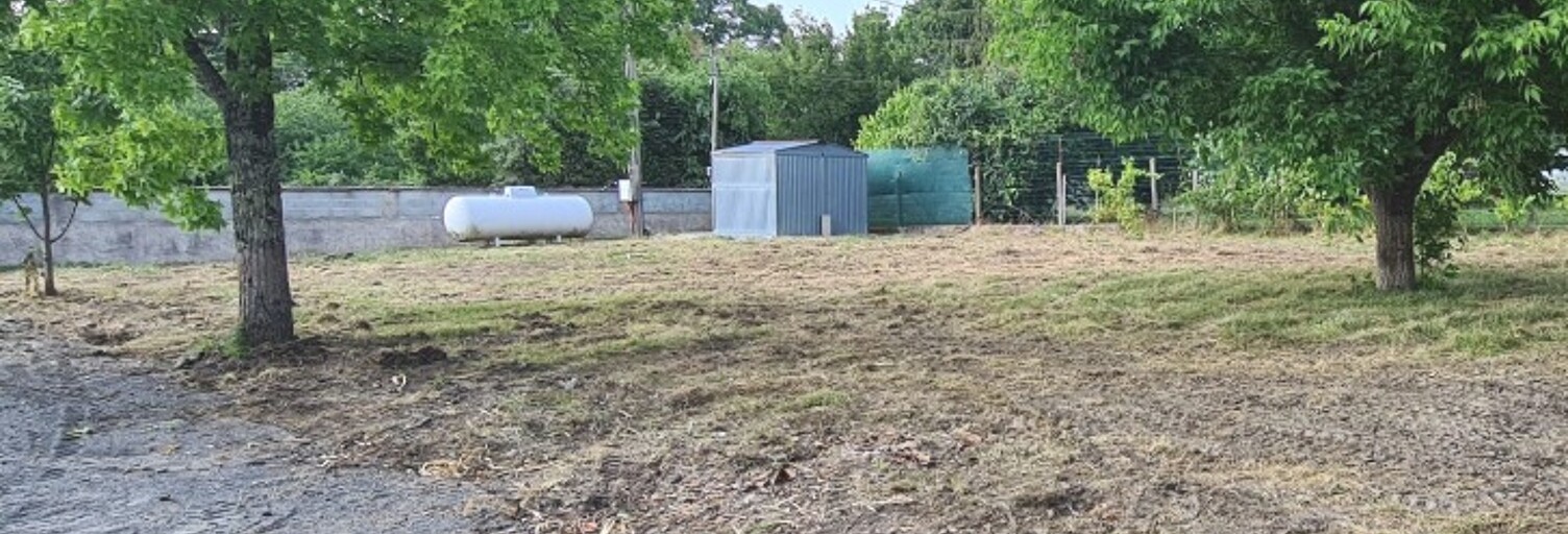 Terrain  782 m² à vendre à Saint-Gervais (33240)