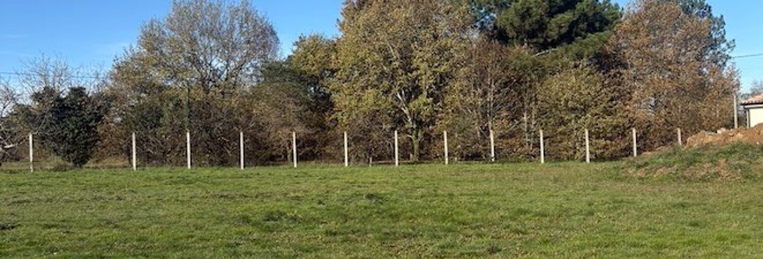 Terrain  970 m² à vendre à Les Peintures (33230)