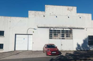 Local industriel  4518 €