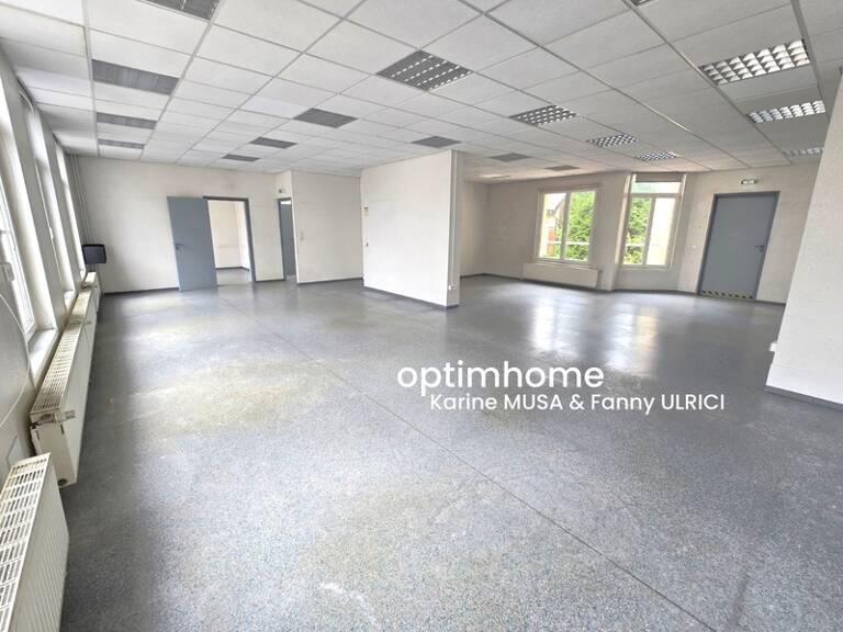 FOURMIES (59) - Vente immeuble de 390 m² avec cour — photo 1