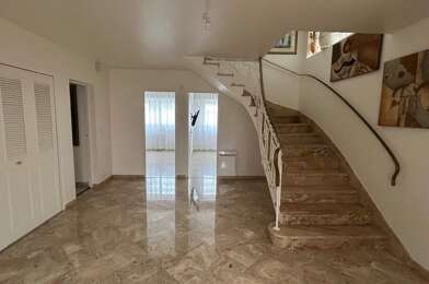 Maison 8 pièces 699000 €