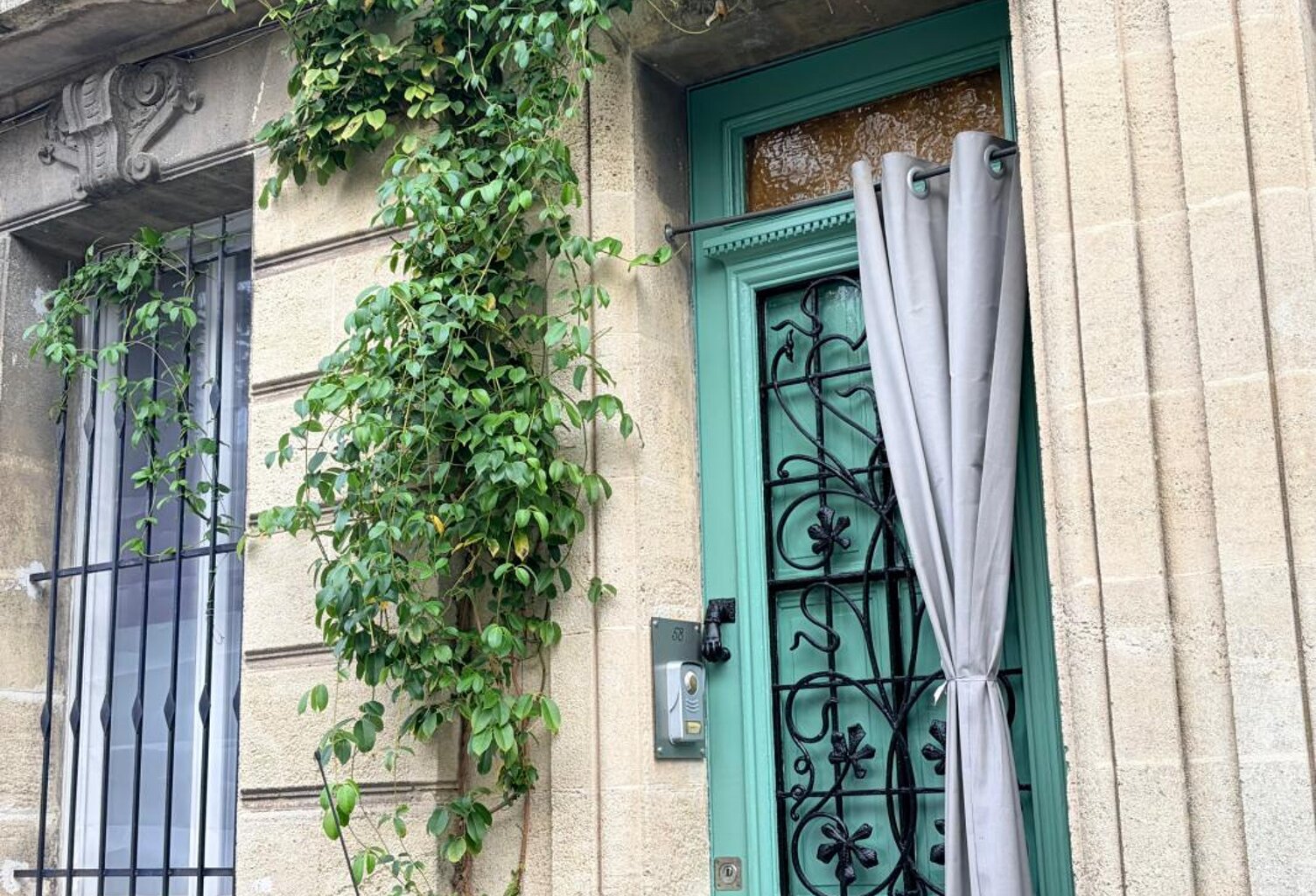 Bordeaux Caudéran Primerose, maison en pierre rénovée avec jardin — photo 1
