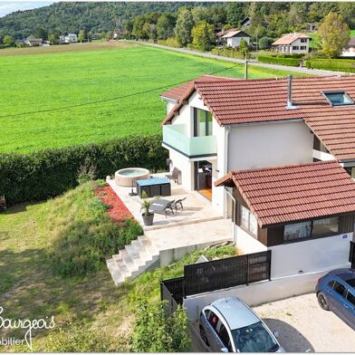 Maison 6 pièces 1249000 €