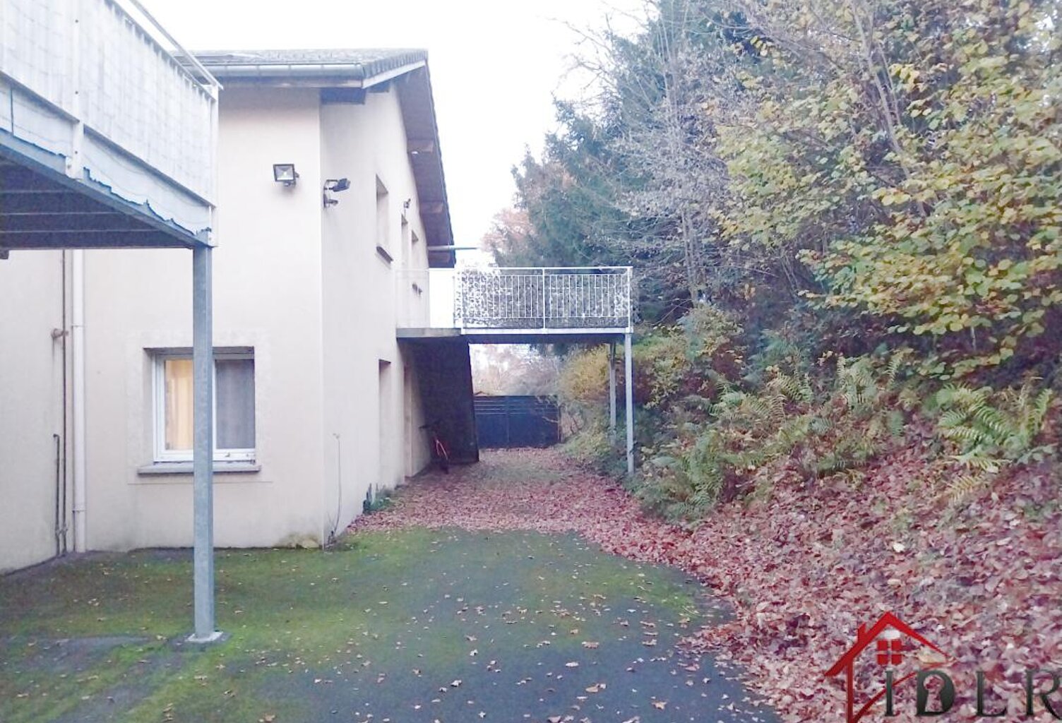 Appartement 85 m2 avec terrain privatif et garage — photo 1