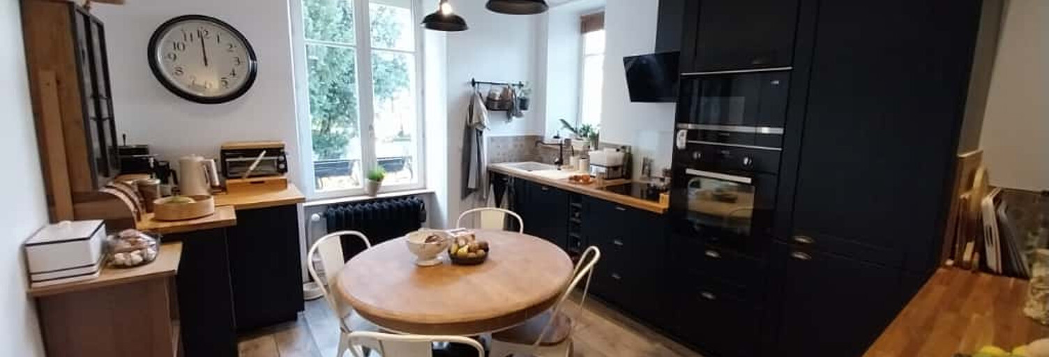 Maison 7 Pièces 204 m² à vendre à Luxeuil-les-Bains (70300)