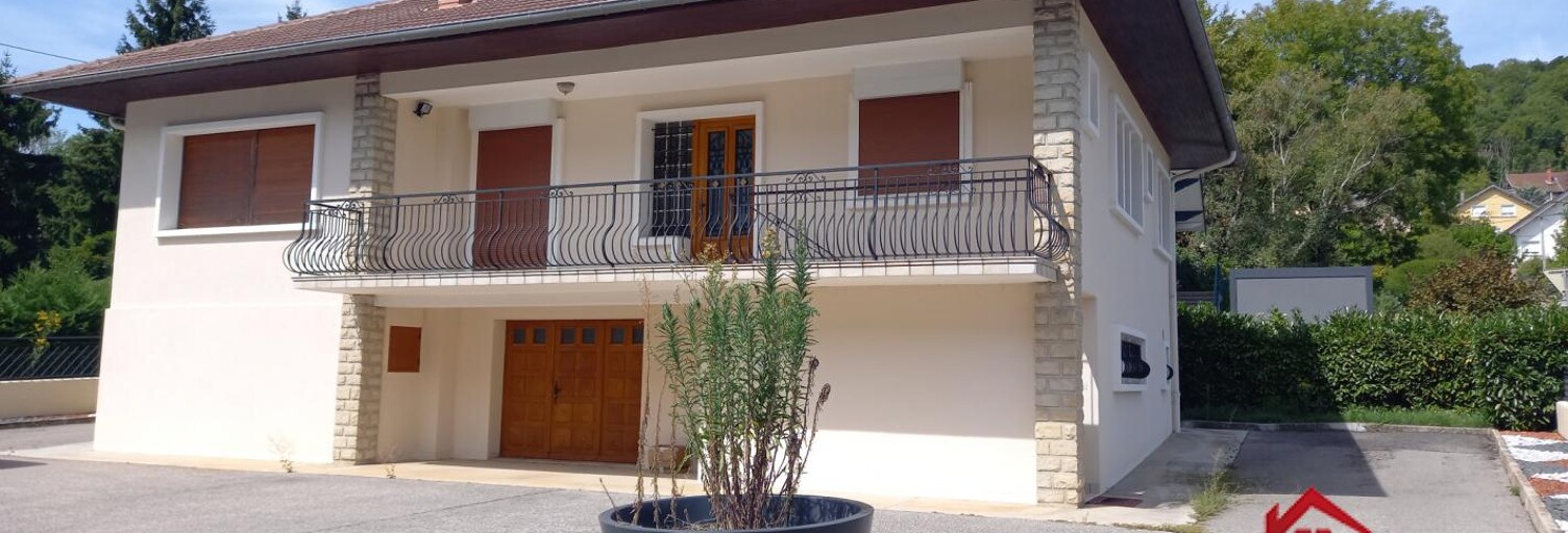 Maison 5 Pièces 111 m² à vendre à Lons-le-Saunier (39000)