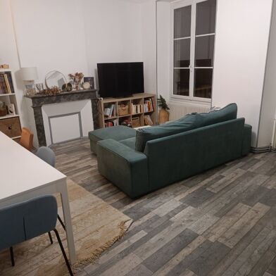 Appartement 3 pièces 1030 €