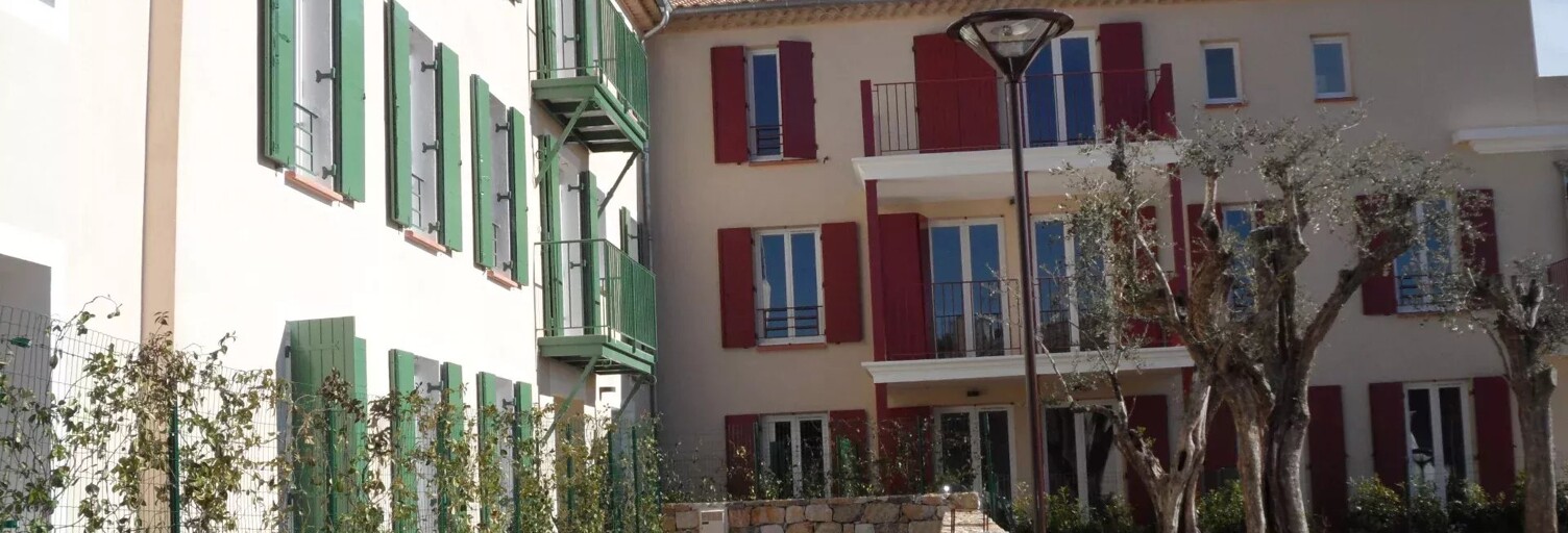 Appartement 2 Pièces 43 m² à vendre à Le Rouret (06650)