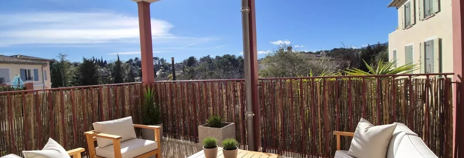 Appartement 2 Pièces 43 m² à vendre à Le Rouret (06650)