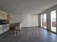 BEL APPARTEMENT 2 PIECES AU COEUR DU VILLAGE — photo 4