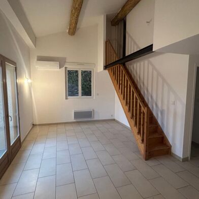 Appartement 2 pièces 765 €
