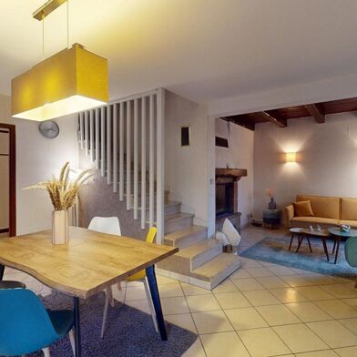 Maison 5 pièces 280000 €