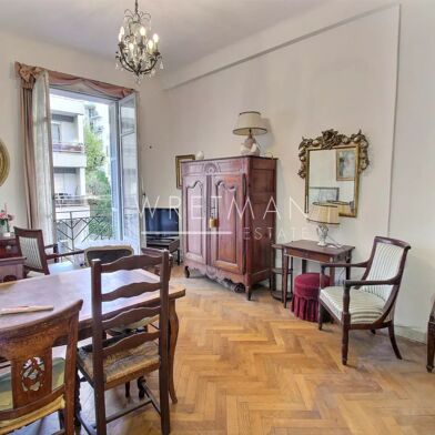 Appartement 4 pièces 380000 €