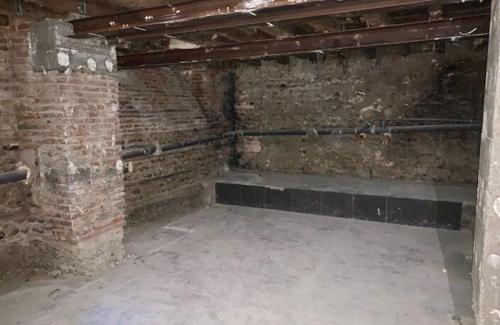 Bien Commercial À Vendre — photo 5