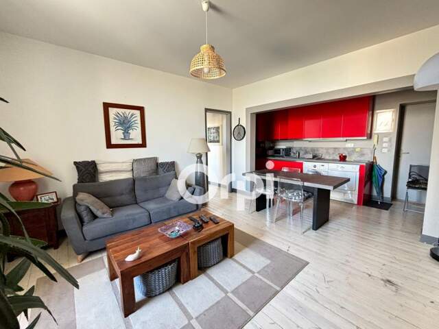 Appartement à Vendre - Mornac-sur-Seudre- 75 m² habitables- vue port — photo du bien