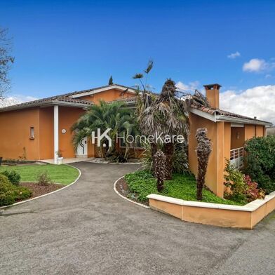 Maison 7 pièces 599000 €