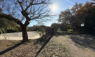 Maison 9 Pièces 243 m² à vendre à Saint-Saturnin-lès-Apt (84490)