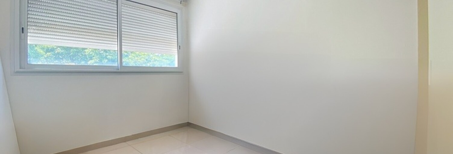 Local industriel 10 Pièces 792 m² à vendre à Le Soler (66270)