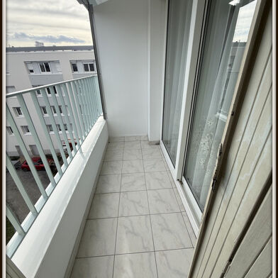 Appartement 5 pièces 89910 €