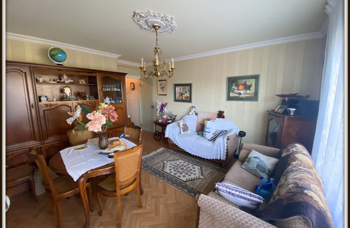 Appartement à vendre 5 pièces TARBES (65) — photo 2