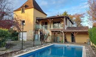 Maison 12 Pièces 230 m² à vendre à Saint-Cyprien (24220)