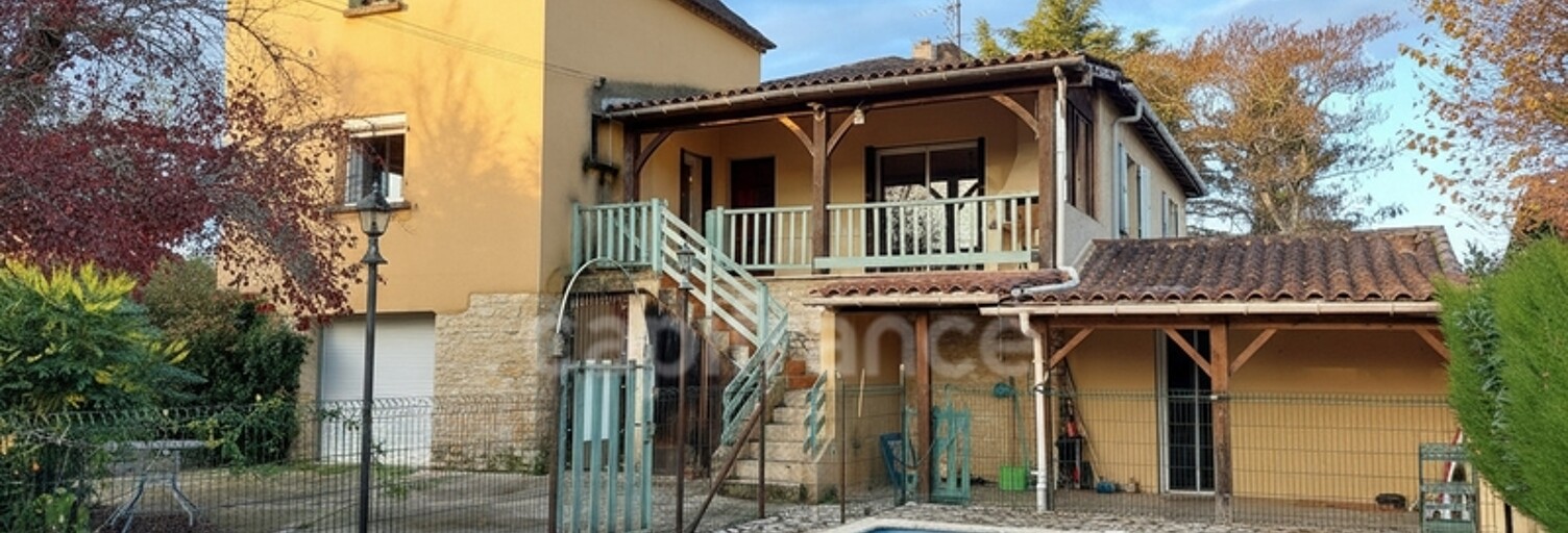 Maison 12 Pièces 230 m² à vendre à Saint-Cyprien (24220)