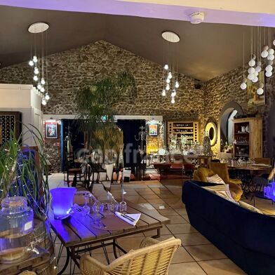 Maison 11 pièces 899000 €