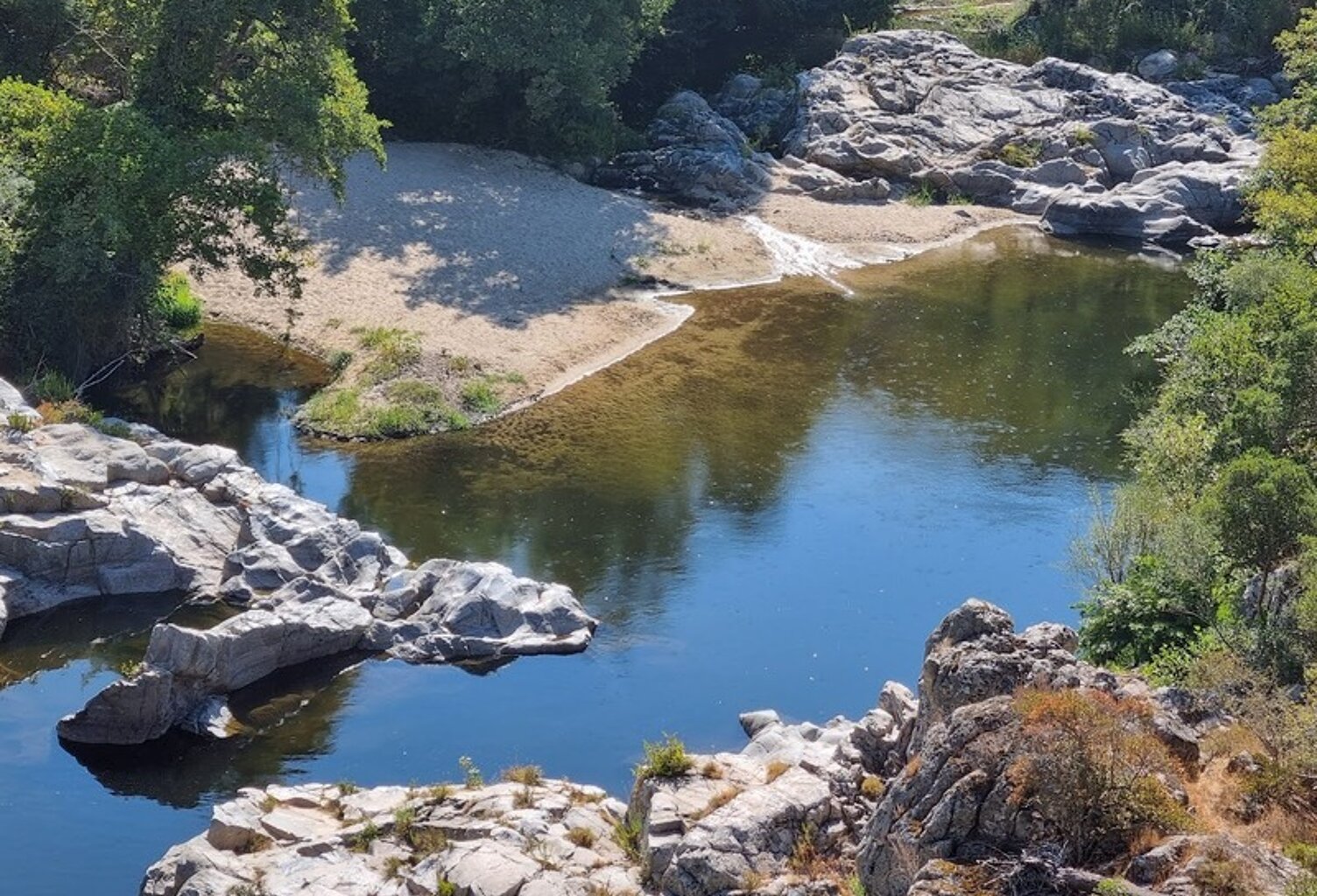 🌿 À VENDRE – Terrain de loisirs 4 hectares en bord de plan d’eau – Proche Propriano (Sud Corse) — photo 1