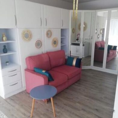 Appartement 1 pièces 735 €