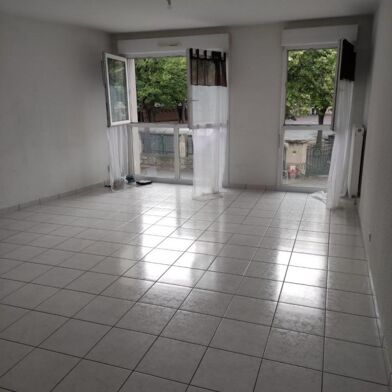Appartement 2 pièces 700 €