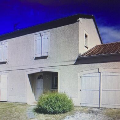 Maison 6 pièces 1550 €