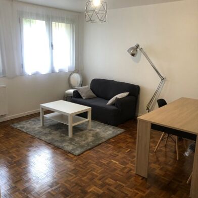 Appartement 2 pièces 1090 €