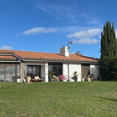 Maison 4 pièces 360500 €