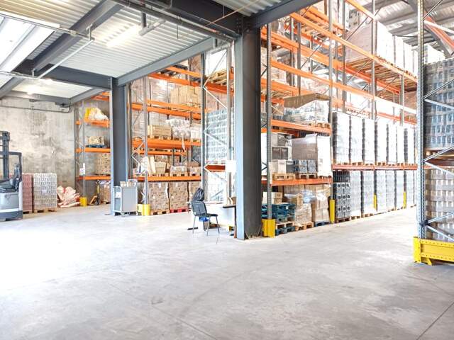 LOCAL D'ACTIVITE  789 m² zone NORD — photo du bien
